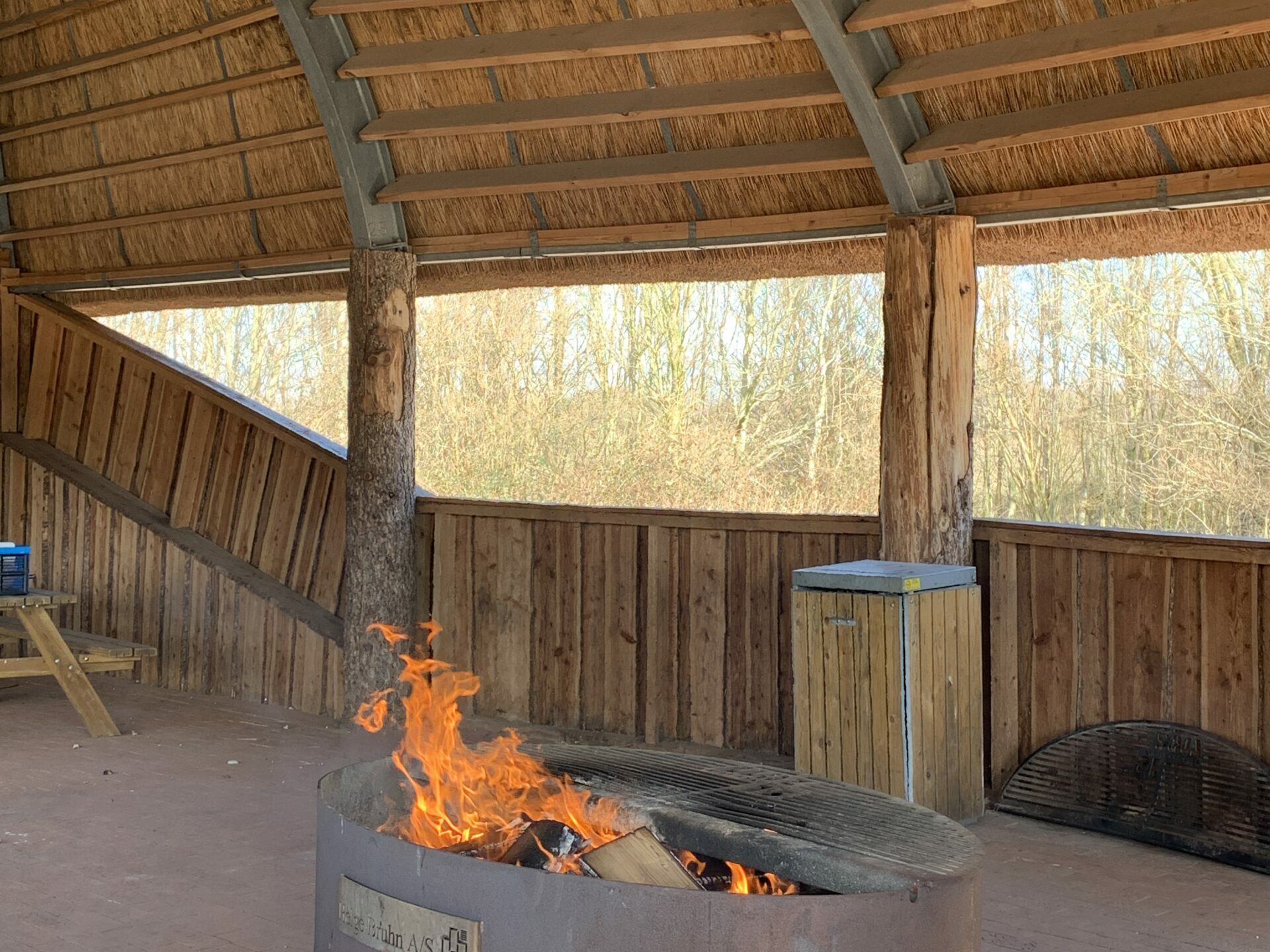 Madpakkehus med grillsted er brandimprægneret med Magma Firestop